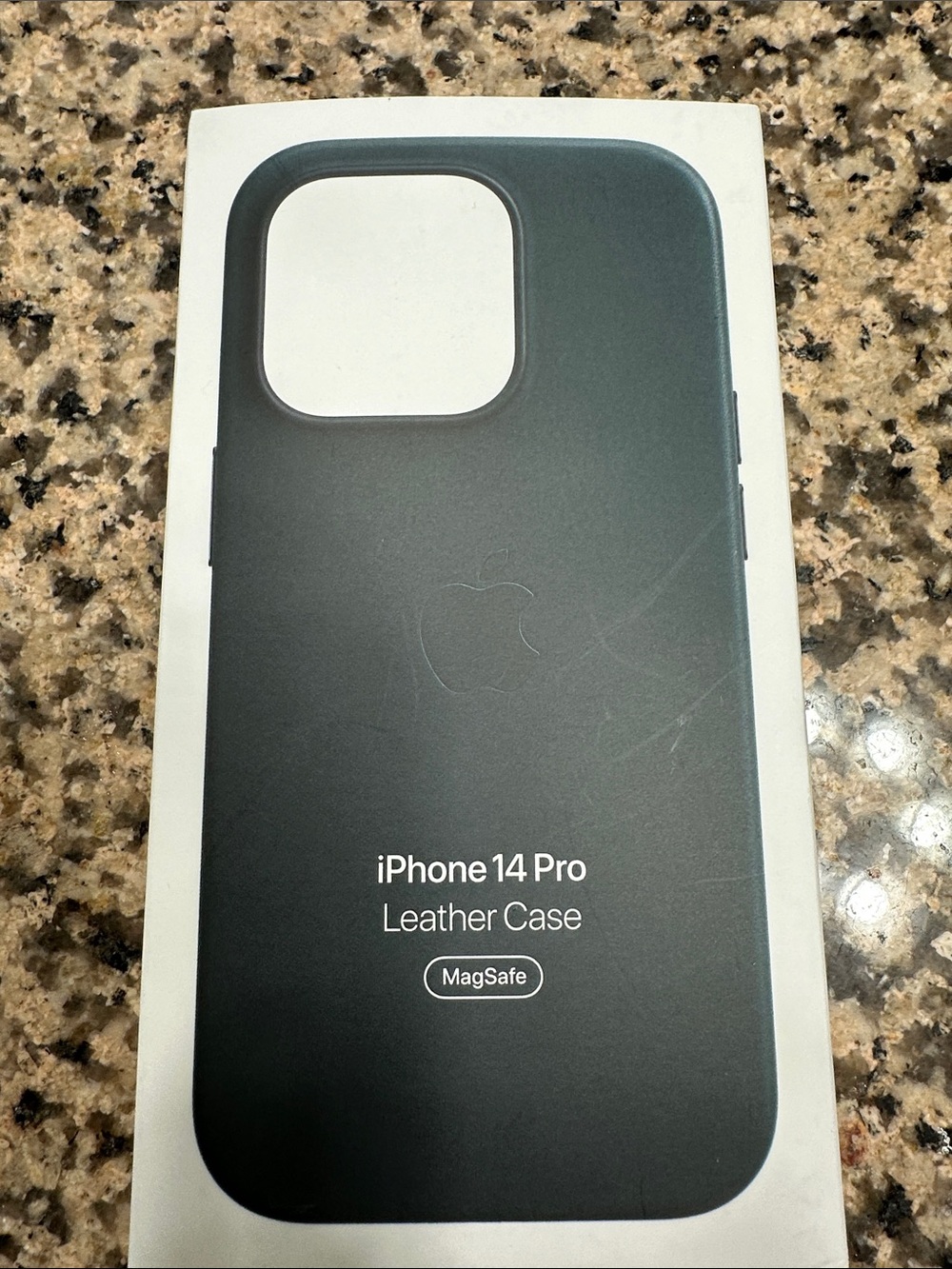 Apple iPhone 14 Pro Leather Case - Forest Green